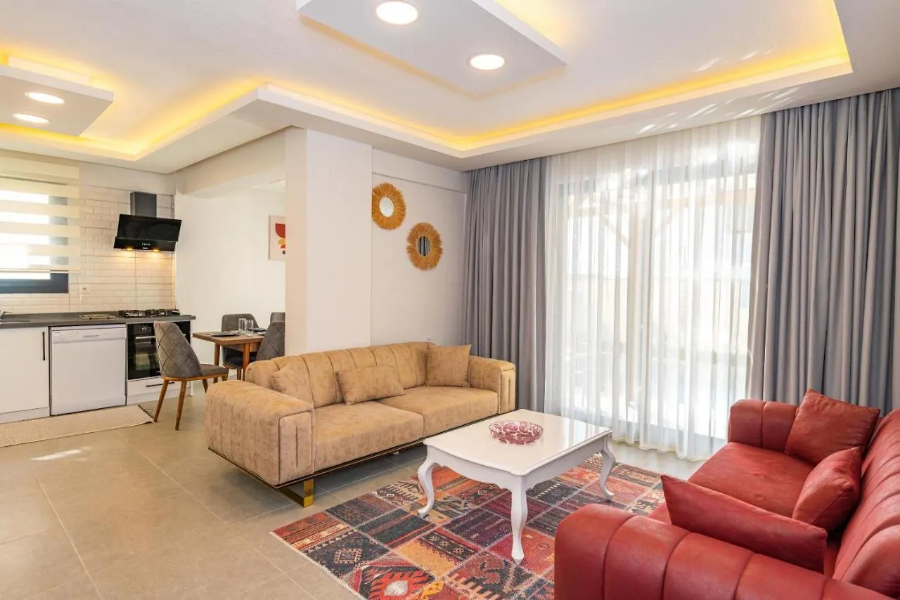 Villa Leona - 5 Bedroom Holiday Villa In Fethiye