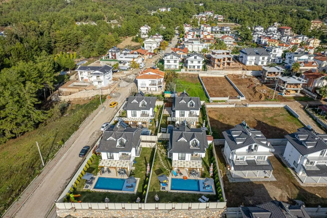 Villa Leona - 5 Bedroom Holiday Villa In Fethiye