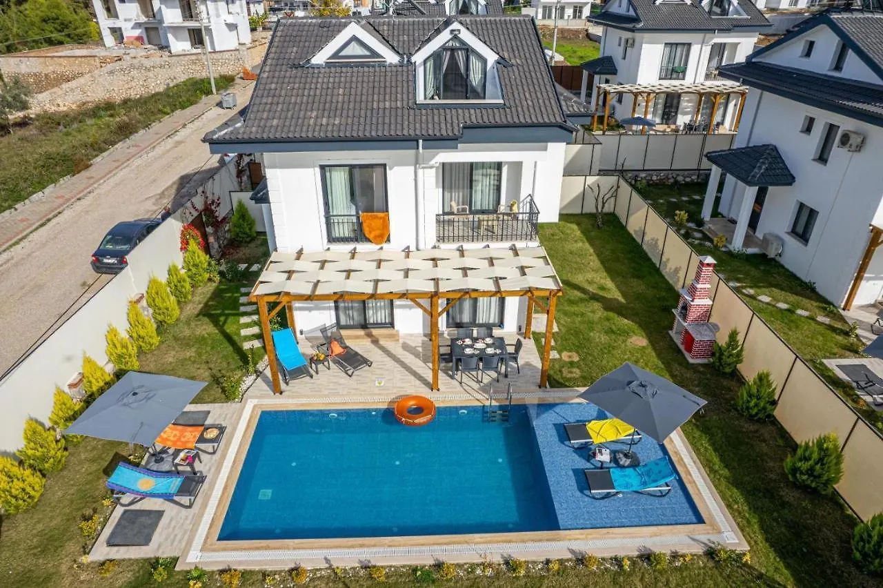 Villa Leona - 5 Bedroom Holiday Villa In Fethiye 0*,  Turkey