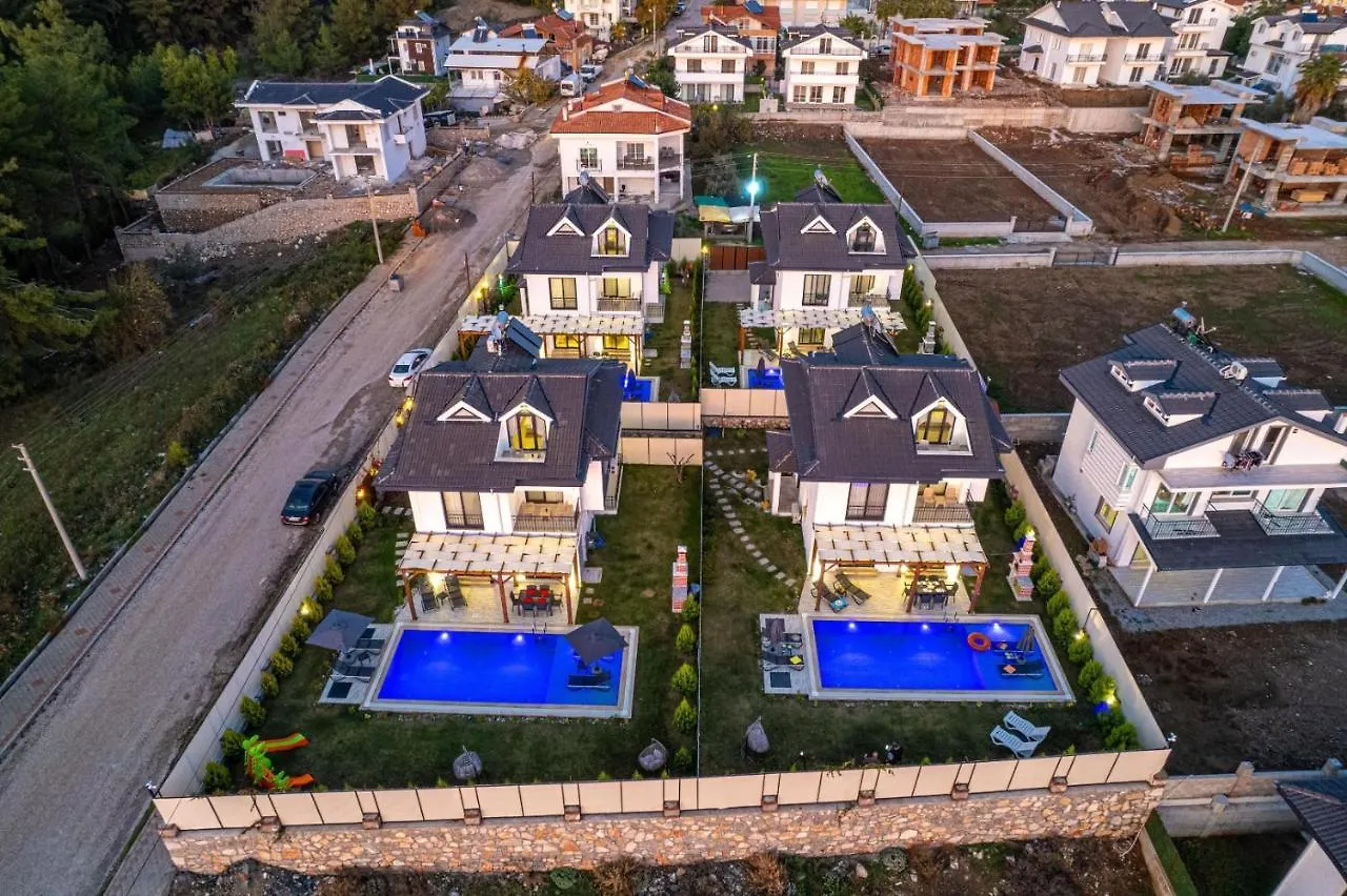 Villa Leona - 5 Bedroom Holiday Villa In Fethiye