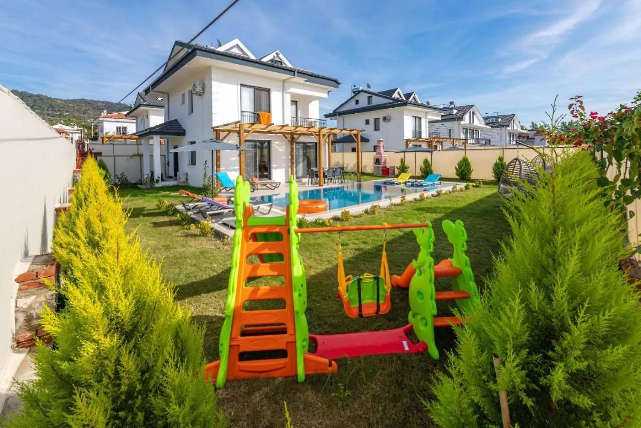 Villa Leona - 5 Bedroom Holiday Villa In Fethiye Turkey