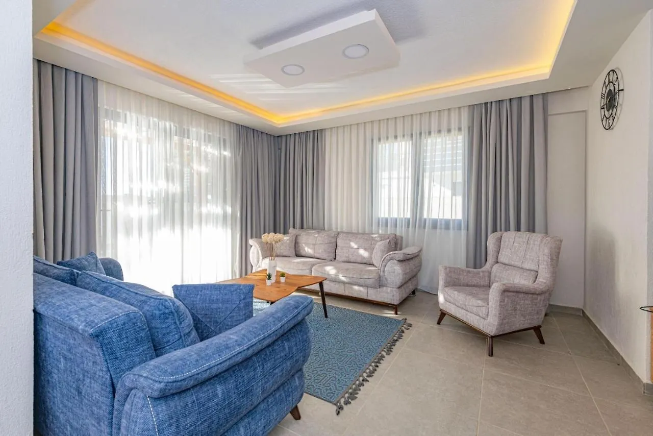 Villa Leona - 5 Bedroom Holiday Villa In Fethiye